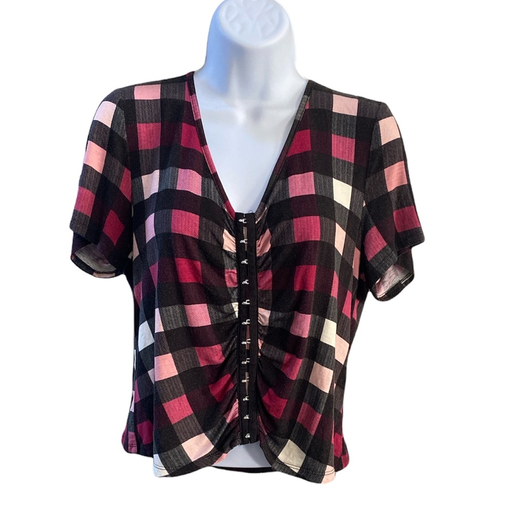 Eyeshadow Short Sleeve Top Plaid
